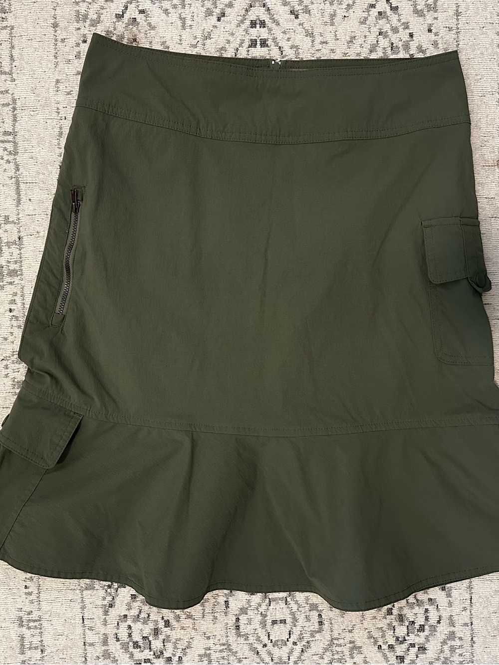 Royal Robbins Green Cargo Skirt with Flounce Hem